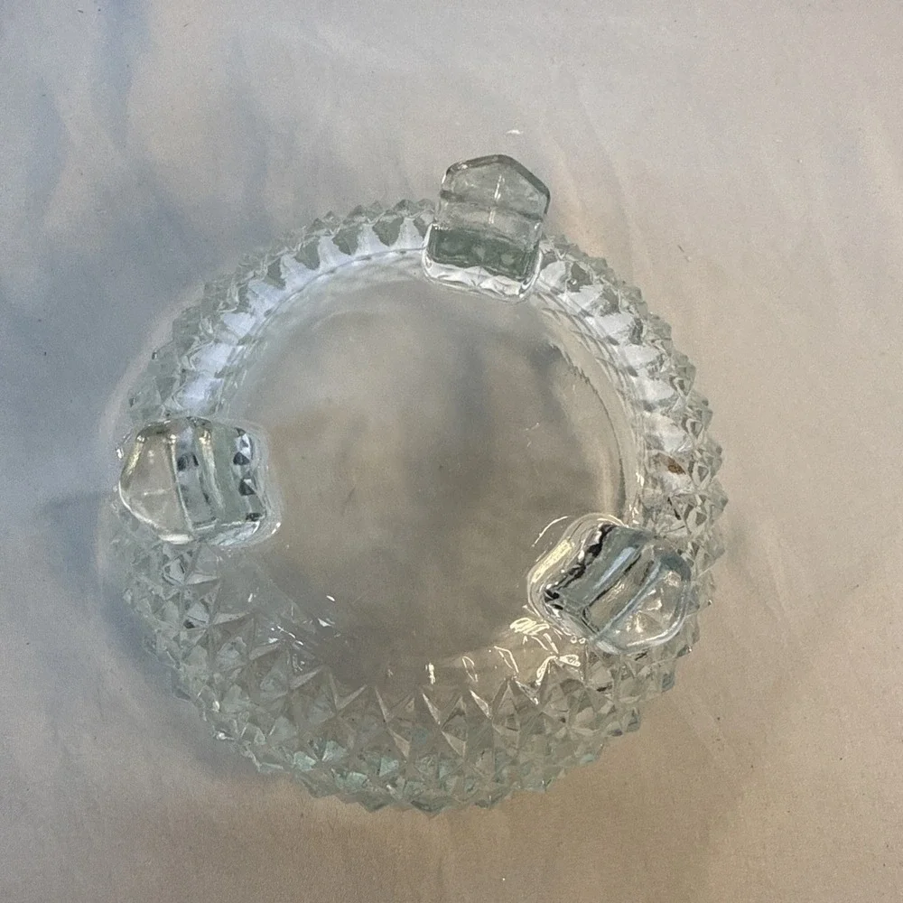 Vintage Indiana Glass Diamond Point 3 Toed Serving Bowl 5